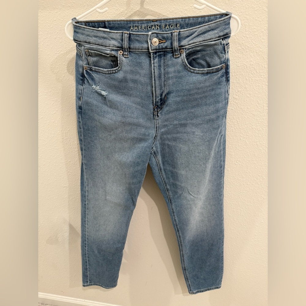 American Eagle Outfitters Light Blue Denim Jeans